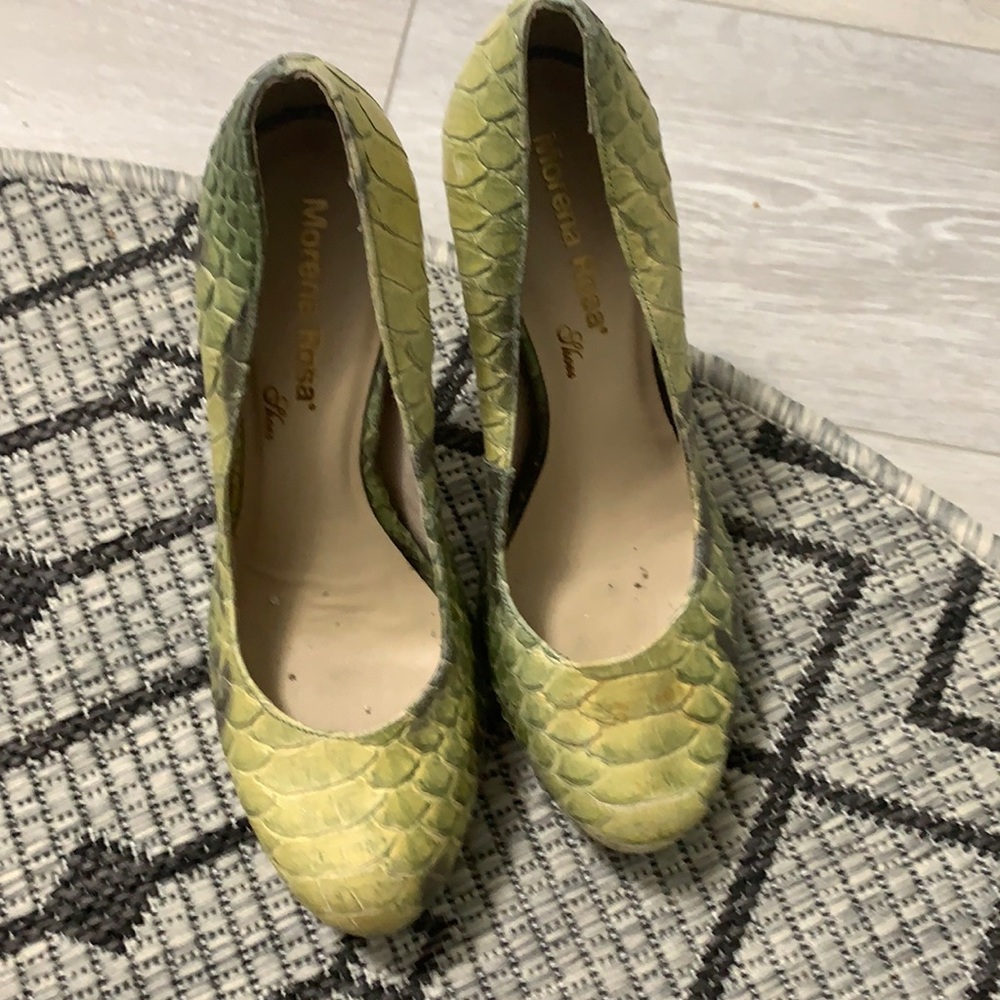 Morena rosa snake skin high heel